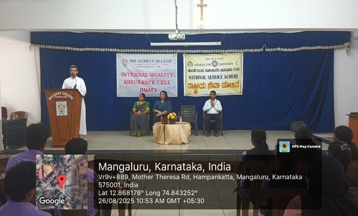 Blog thumbnail text-center